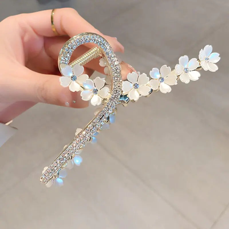 Crystal Pearl Flower Hairpin